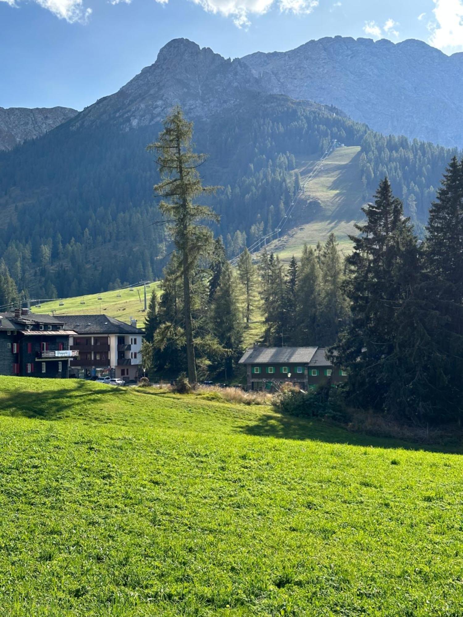 Costalungahouse Trekkingbikeski Selfcheck-In Apartment Carezza al Lago Buitenkant foto