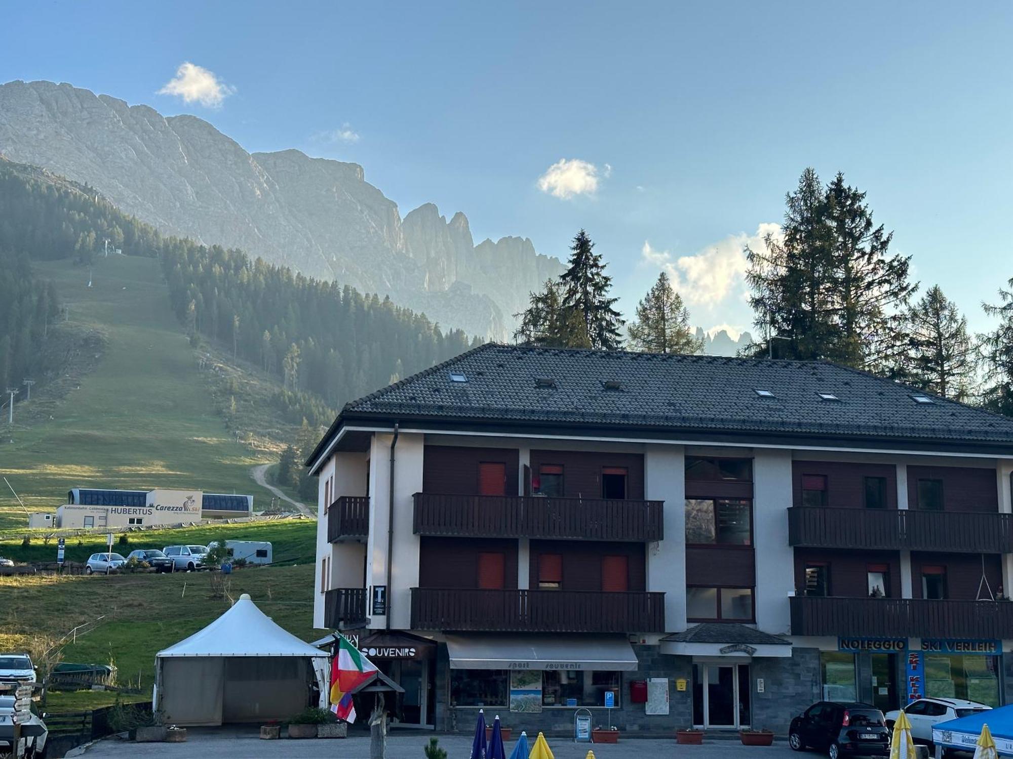 Costalungahouse Trekkingbikeski Selfcheck-In Apartment Carezza al Lago Buitenkant foto