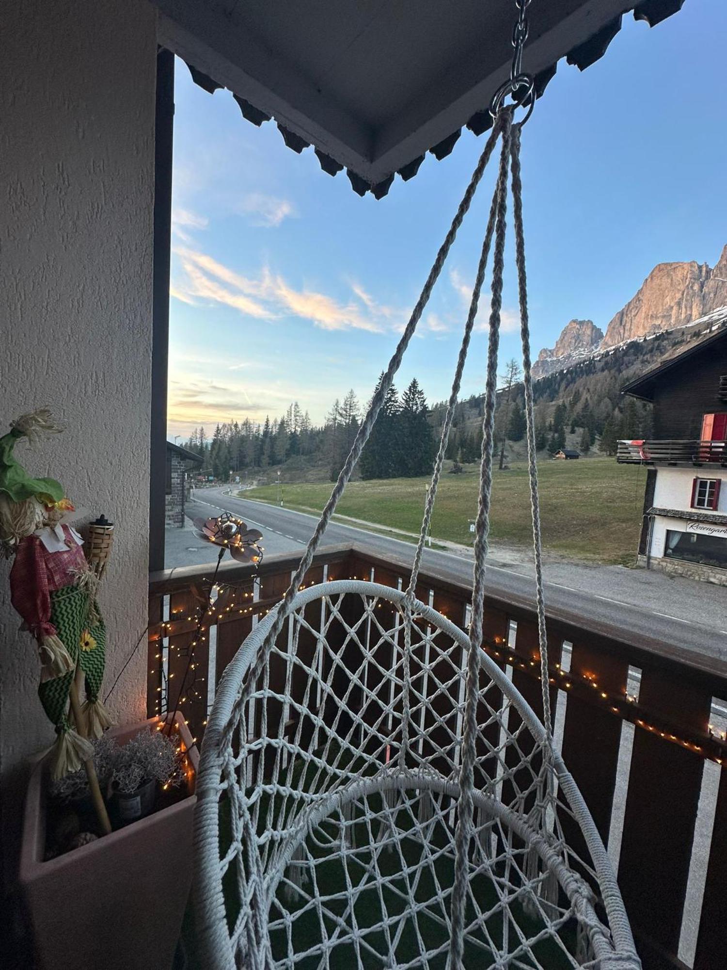Costalungahouse Trekkingbikeski Selfcheck-In Apartment Carezza al Lago Buitenkant foto